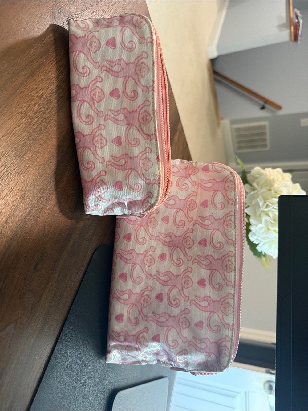 Roller Rabbit Cosmetic Bag Set